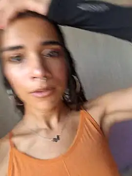 Snapshot of novinhatransexy chatting on April 8, 2026, 5:36 pm novinhatransexy online show from April 8, 2026, 5:36 pm