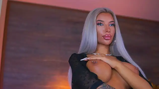 Juicy Jessye online show from May 18, 2026, 7:51 pm
