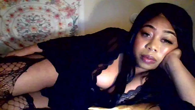 angeliquebelcali online show from December 21, 2025, 12:24 am