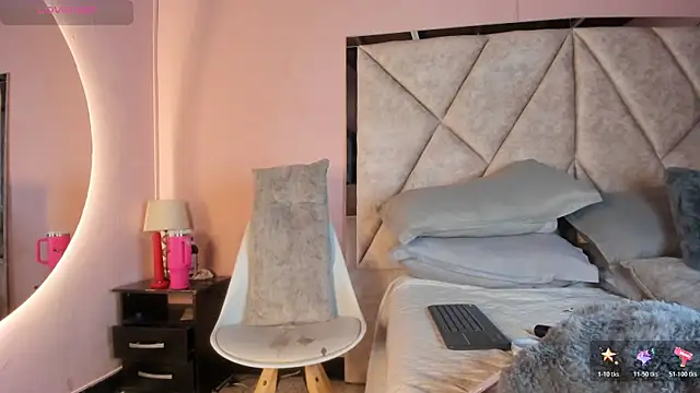 Mara Torres1 online show from April 11, 2026, 3:38 pm