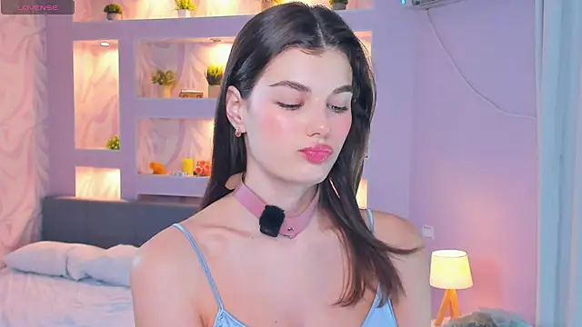 FloraDobb online show from November 4, 2025, 7:12 am