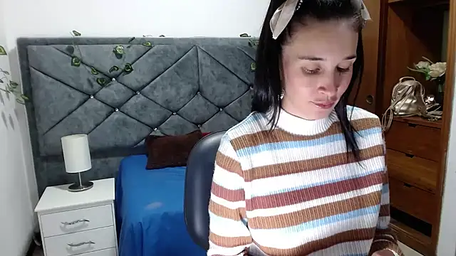 Snapshot of victoria_adams07 chatting on April 8, 2026, 2:07 pm victoria adams07 online show from April 8, 2026, 2:07 pm