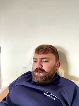 ruivinho66 online show from October 28, 2025, 2:16 pm