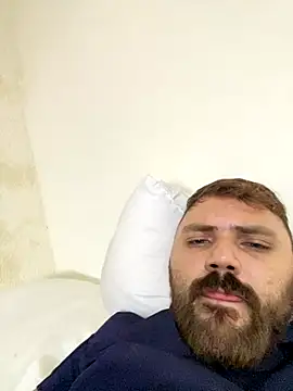 ruivinho66 online show from October 9, 2025, 9:04 pm