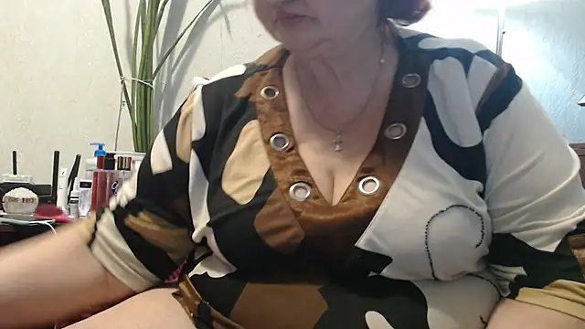 DeniseeRosea online show from April 2, 2026, 10:38 pm