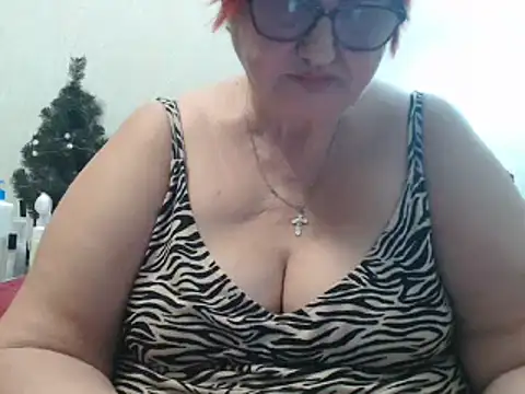 Snapshot of DeniseeRosea chatting on March 16, 2025, 5:39 pm DeniseeRosea online show from March 16, 2025, 5:39 pm