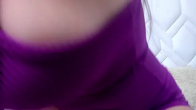 Snapshot of LindaHooker chatting on April 16, 2026, 6:36 am LindaHooker online show from April 16, 2026, 6:36 am