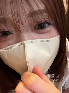 Snapshot of NA-KAREN-V8 chatting on April 9, 2026, 11:33 pm NA-KAREN-V8 online show from April 9, 2026, 11:33 pm