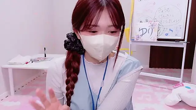 NA-KAREN-V8 online show from January 7, 2026, 1:05 pm