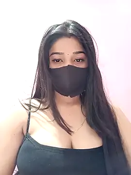 Snapshot of Simran-001 chatting on April 22, 2026, 12:45 pm Simran-001 online show from April 22, 2026, 12:45 pm