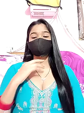 Snapshot of Simran-001 chatting on September 27, 2025, 1:28 pm Simran-001 online show from September 27, 2025, 1:28 pm