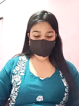 Snapshot of Simran-001 chatting on April 23, 2026, 1:24 pm Simran-001 online show from April 23, 2026, 1:24 pm
