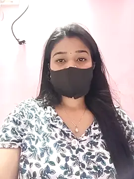 Snapshot of Simran-001 chatting on April 17, 2026, 12:08 pm Simran-001 online show from April 17, 2026, 12:08 pm