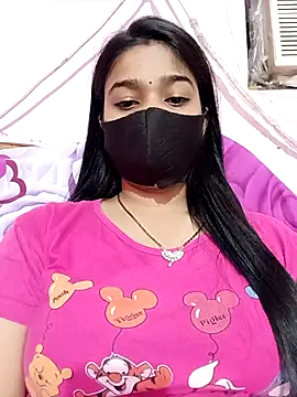 Snapshot of Simran-001 chatting on September 28, 2025, 6:15 pm Simran-001 online show from September 28, 2025, 6:15 pm