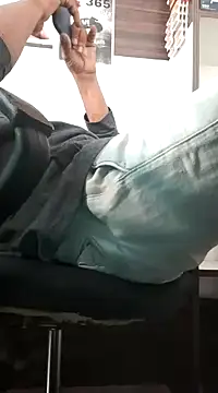 RaviRoy2326 online show from February 14, 2025, 10:38 am