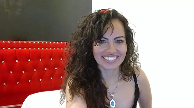 Snapshot of ShairaMarss chatting on February 24, 2025, 2:37 pm ShairaMarss online show from February 24, 2025, 2:37 pm