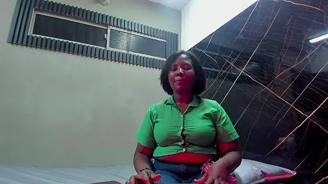 Snapshot of ebony_sofia69 chatting on March 6, 2025, 3:35 am ebony sofia69 online show from March 6, 2025, 3:35 am