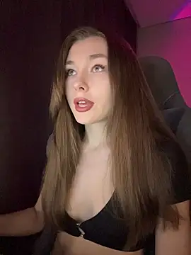 Ohmy Nora  online show from March 19, 2026, 11:05 pm