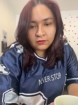 KarlaWild online show from May 11, 2026, 7:33 pm