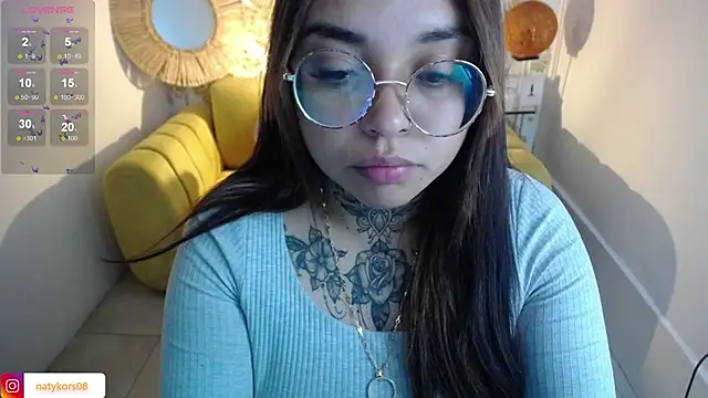 Snapshot of natyk_m chatting on February 24, 2025, 12:59 pm natyk m online show from February 24, 2025, 12:59 pm