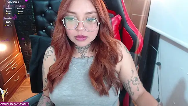 natyk m online show from October 22, 2025, 11:14 pm