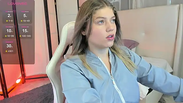 alaia greyy online show from February 5, 2026, 12:56 pm