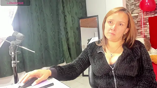 Isabella boom online show from February 14, 2025, 9:24 am