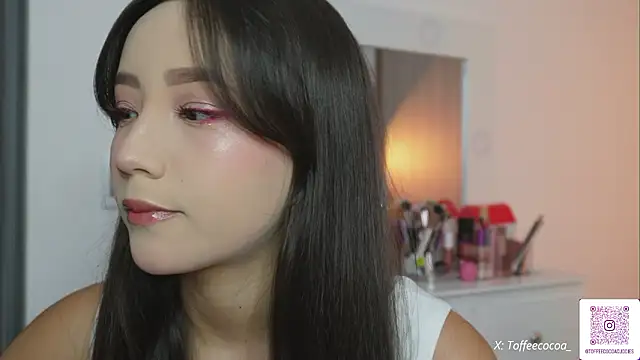 Snapshot of sophi_lii chatting on February 6, 2026, 12:39 am sophi lii online show from February 6, 2026, 12:39 am