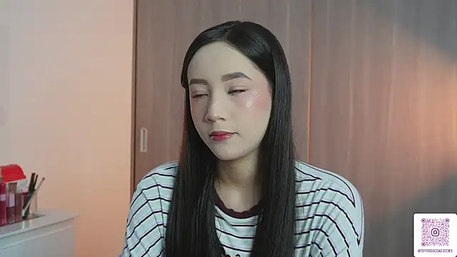 Snapshot of sophi_lii chatting on February 12, 2026, 10:20 pm sophi lii online show from February 12, 2026, 10:20 pm