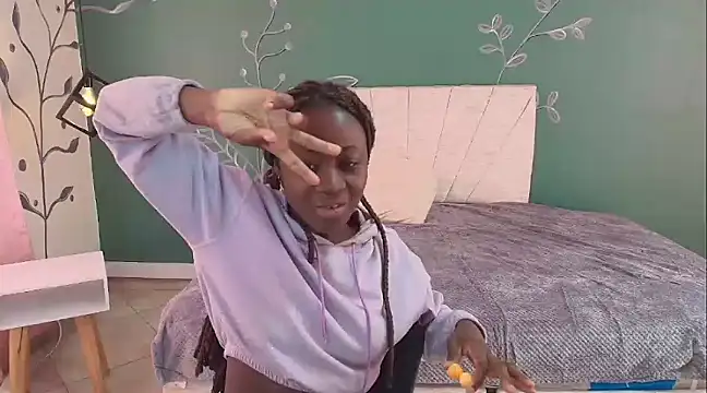 Sara Naugty online show from March 13, 2025, 2:33 pm