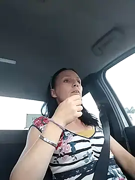 Snapshot of xylegs chatting on January 27, 2025, 4:33 pm xylegs online show from January 27, 2025, 4:33 pm