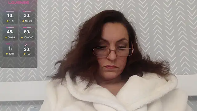 Snapshot of Soffya_Soy chatting on February 1, 2026, 7:56 pm Soffya Soy online show from February 1, 2026, 7:56 pm