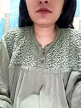 Snapshot of cute_IndianBabe chatting on February 21, 2026, 1:29 am cute IndianBabe online show from February 21, 2026, 1:29 am