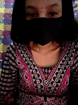 Snapshot of cute_IndianBabe chatting on February 26, 2025, 3:25 am cute IndianBabe online show from February 26, 2025, 3:25 am