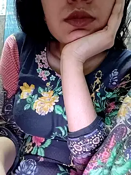 Snapshot of cute_IndianBabe chatting on February 28, 2026, 1:27 am cute IndianBabe online show from February 28, 2026, 1:27 am