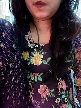 Snapshot of cute_IndianBabe chatting on December 20, 2025, 12:35 am cute IndianBabe online show from December 20, 2025, 12:35 am