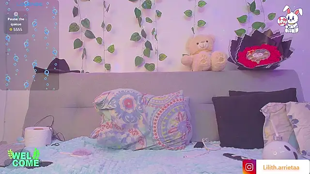 LiiLiith-1 online show from March 13, 2026, 1:10 am