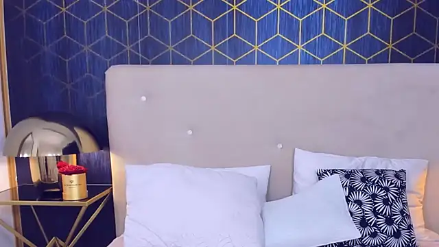 ValeryBlakes online show from September 16, 2025, 5:58 pm