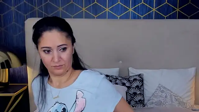 ValeryBlakes online show from November 13, 2025, 7:18 pm