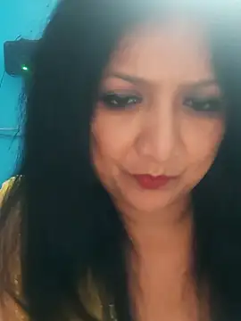 horny lizia online show from January 5, 2026, 5:38 pm