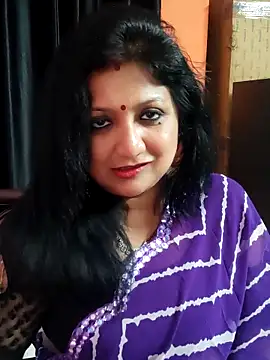 horny lizia online show from April 13, 2026, 6:12 pm