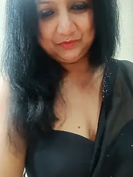 horny lizia online show from May 11, 2026, 6:27 pm