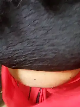 horny lizia online show from May 17, 2026, 4:51 pm