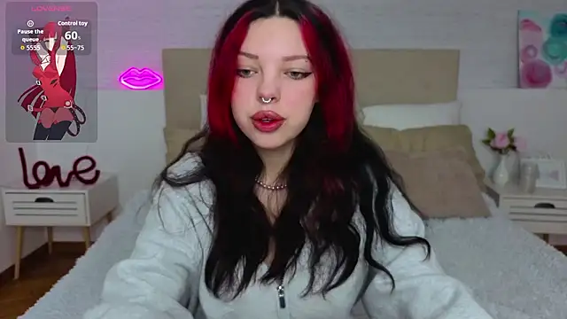 Snapshot of mars_elina_ chatting on February 12, 2026, 7:41 am mars elina online show from February 12, 2026, 7:41 am