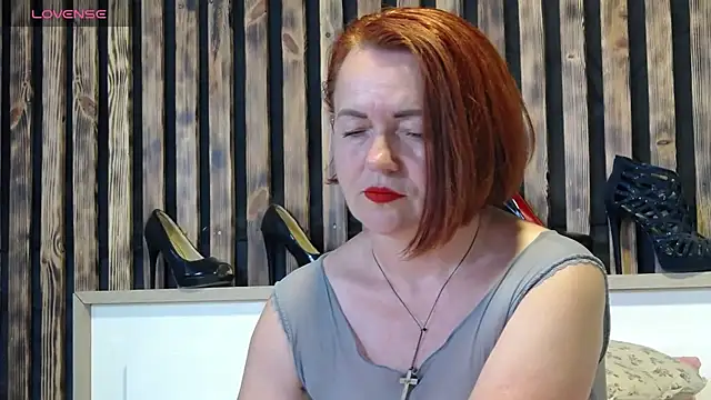 Snapshot of Alis_Lovi chatting on July 11, 2026, 10:37 am Alis Lovi online show from July 11, 2026, 10:37 am