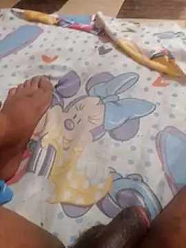 mhmia online show from October 13, 2025, 5:36 pm