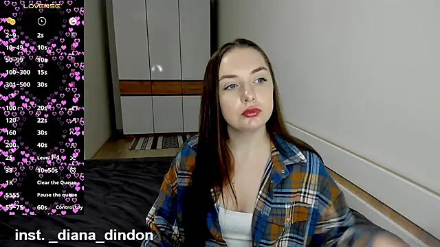 EllieGirlKiss online show from March 15, 2025, 8:32 pm