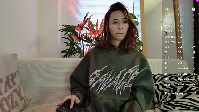 Snapshot of GerberaBlooms77 chatting on March 25, 2026, 10:58 am GerberaBlooms77 online show from March 25, 2026, 10:58 am