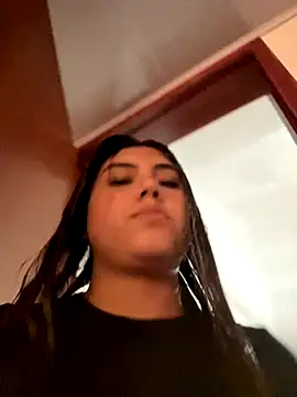 Snapshot of MeganCrow chatting on October 3, 2025, 8:54 pm MeganCrow online show from October 3, 2025, 8:54 pm