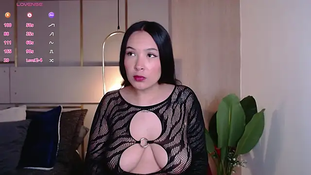 Victoria Collinns online show from November 20, 2025, 12:28 pm